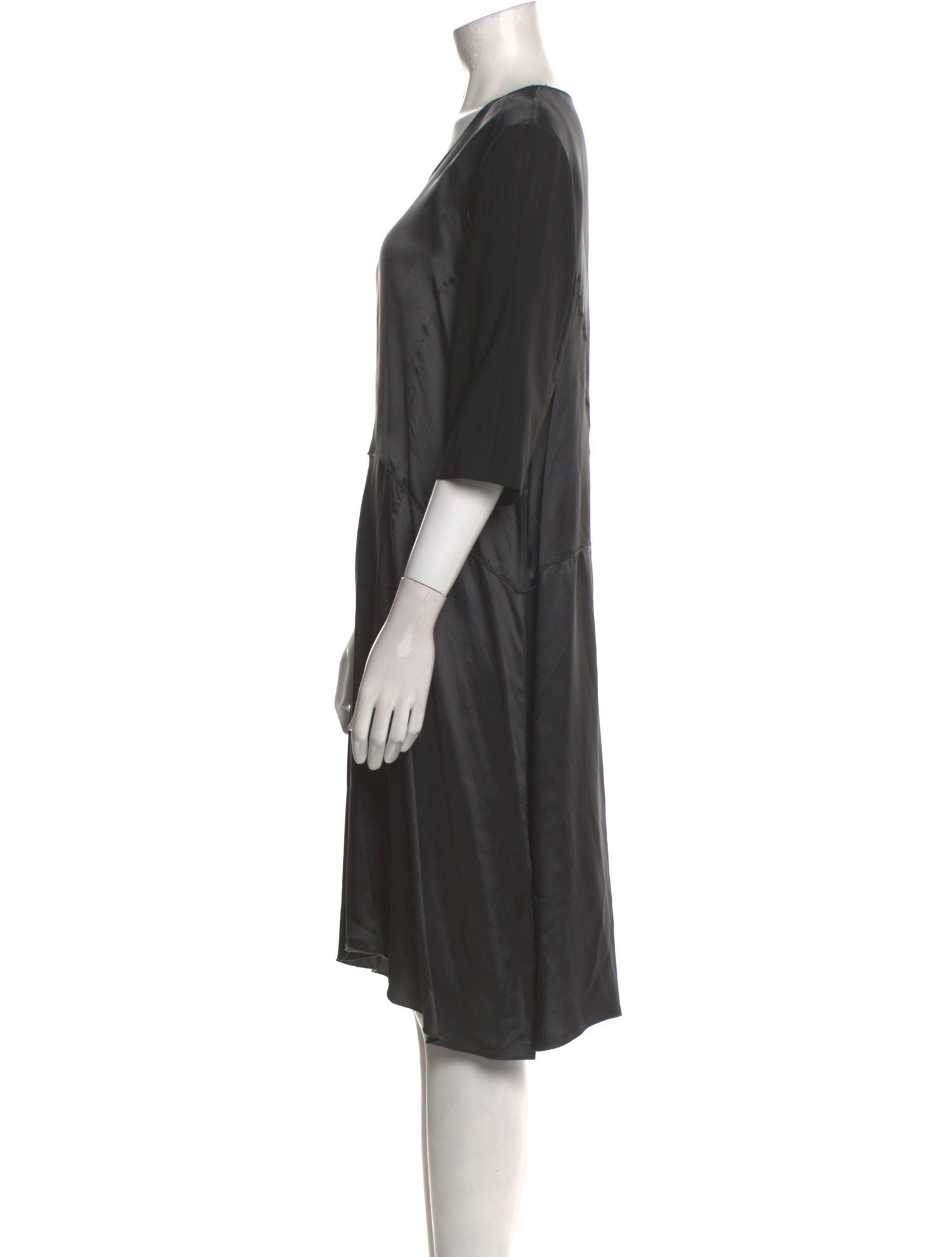 Hache Scoop Neck Knee-Length Dress