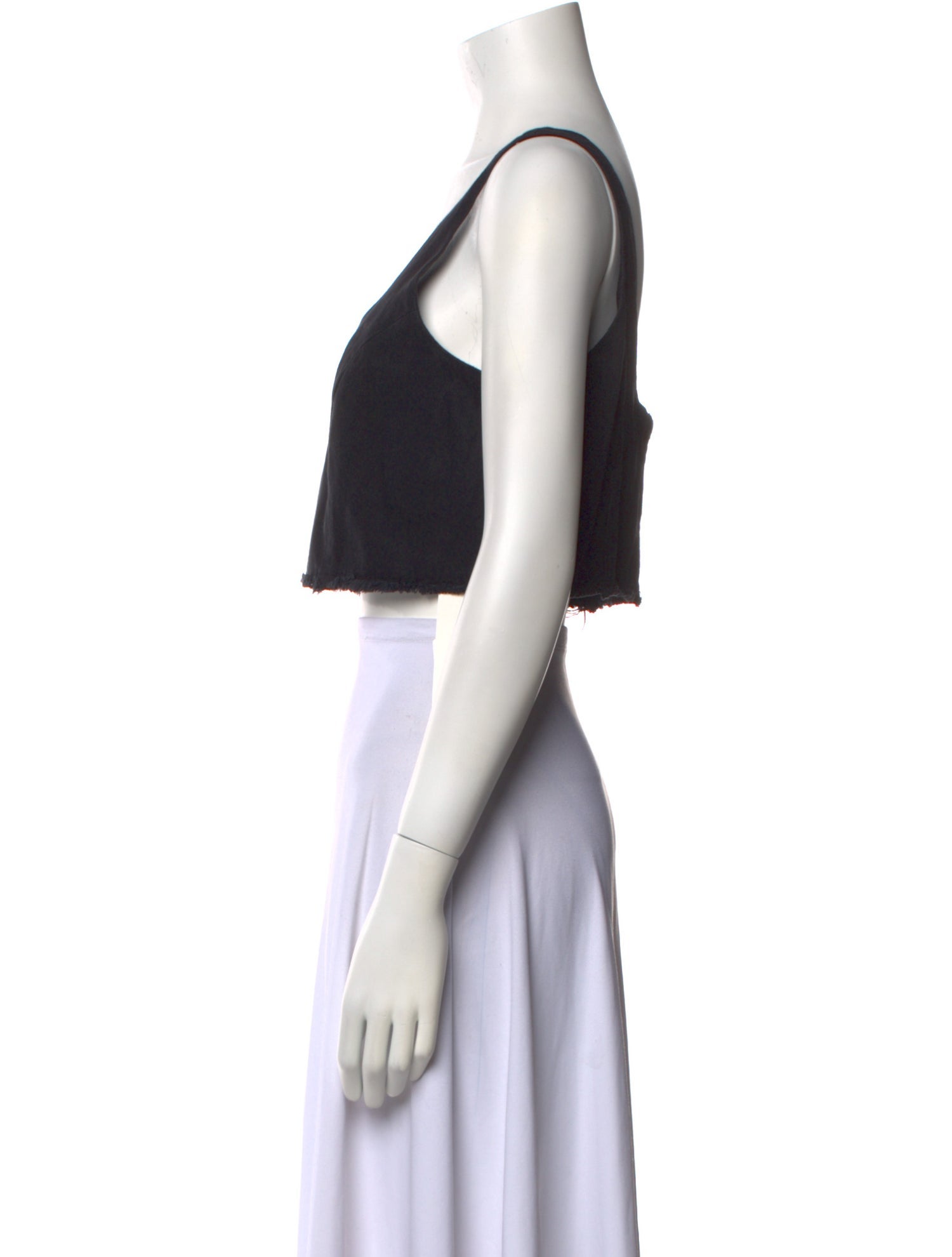 Hache Scoop Neck Sleeveless Crop Top