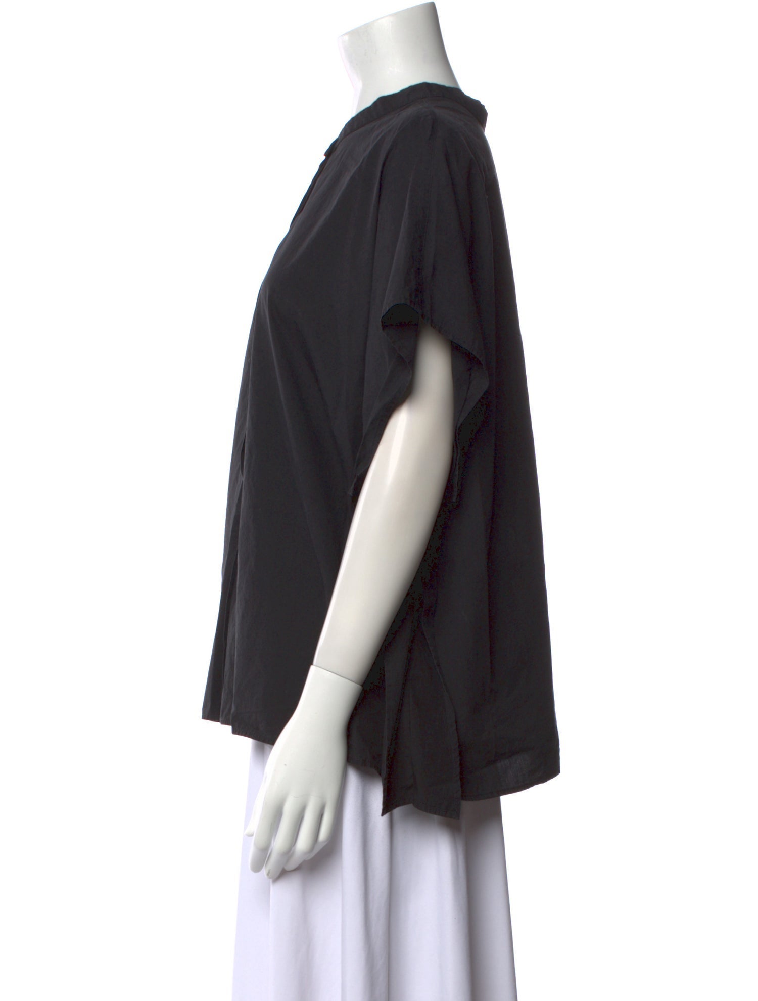 Hache Crew Neck Short Sleeve Button-Up Top