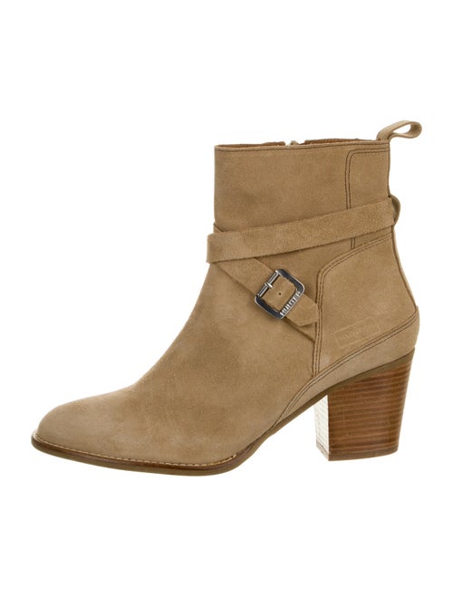 Hunter Suede Boots