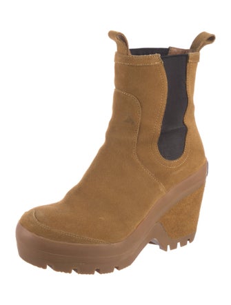 Hunter Suede Chelsea Boots