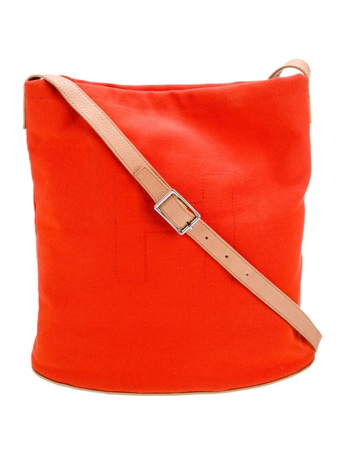 Hunter Canvas Messenger Bag