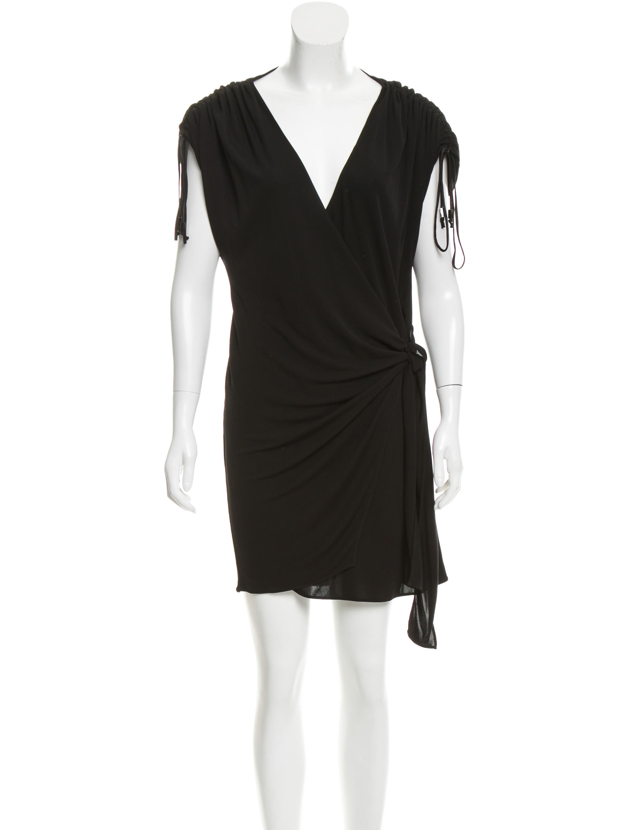 Hanley Mellon Short Sleeve Wrap Dress