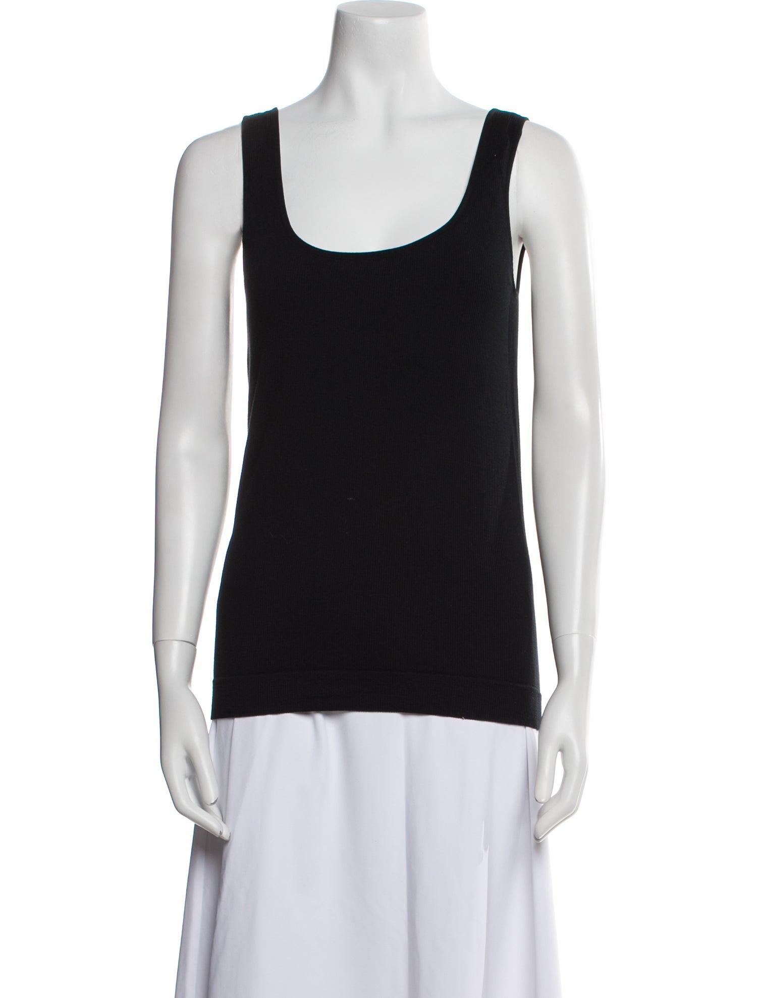 Hatch Scoop Neck Sleeveless Top