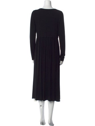 Hatch V-Neck Midi Length Dress