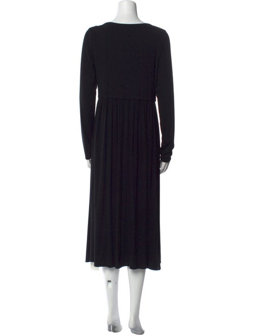 Hatch V-Neck Midi Length Dress