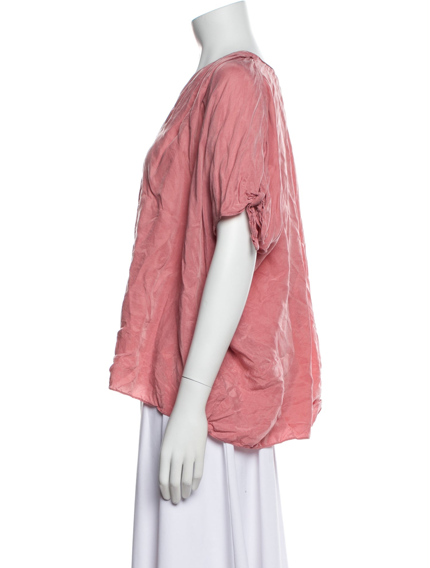 Hatch V-Neck Short Sleeve Blouse