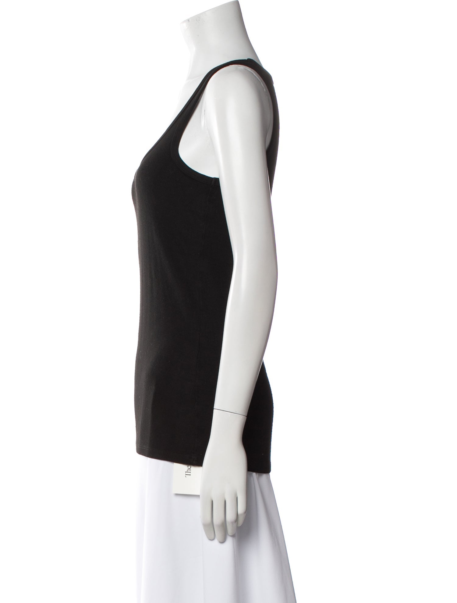 Hatch Scoop Neck Sleeveless Top