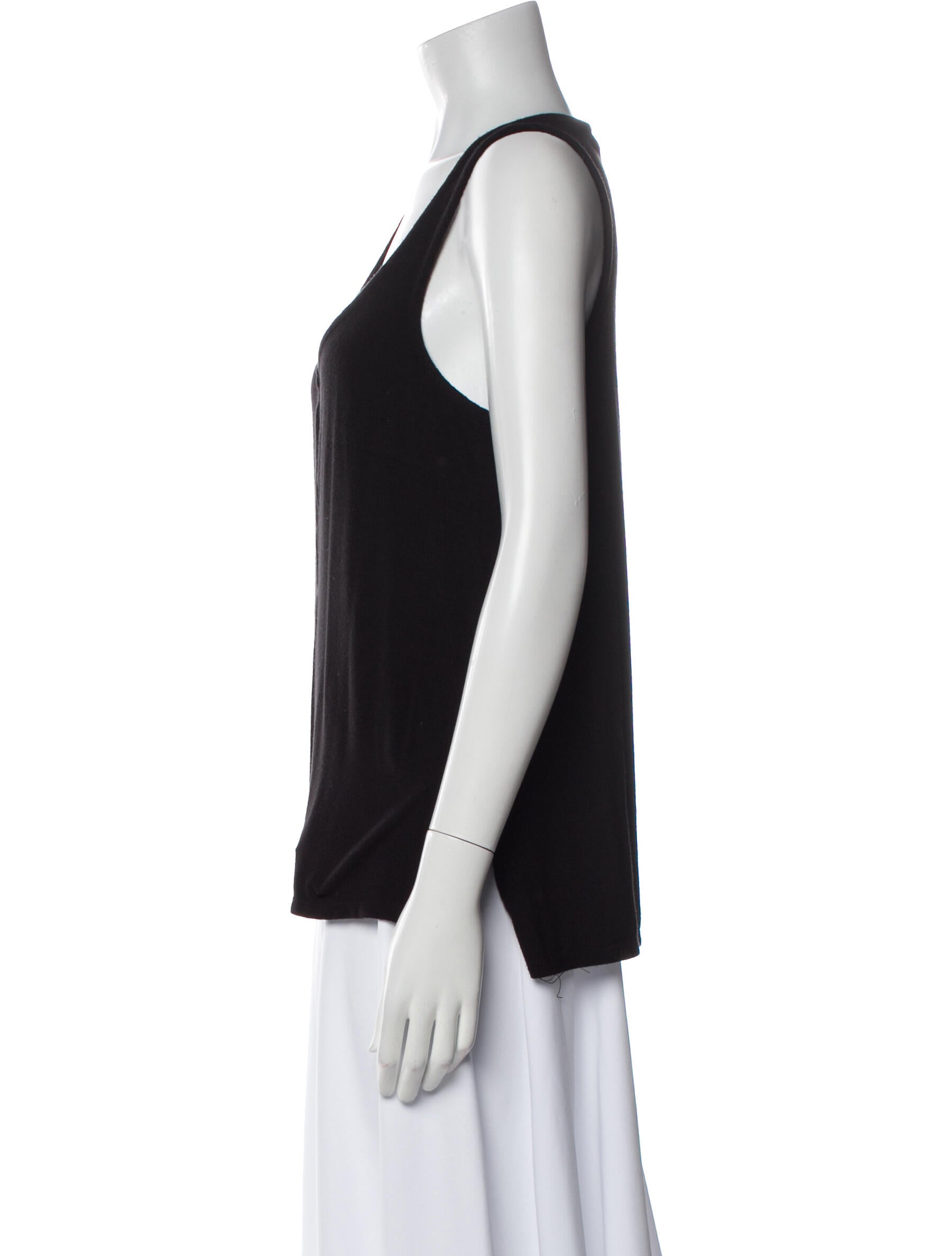 Hatch Scoop Neck Sleeveless Top