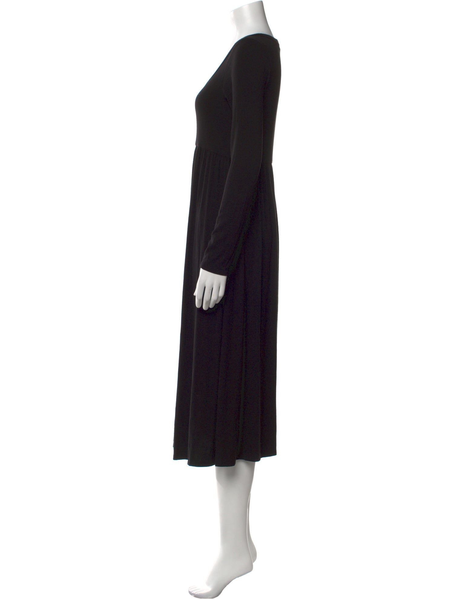 Hatch V-Neck Midi Length Dress