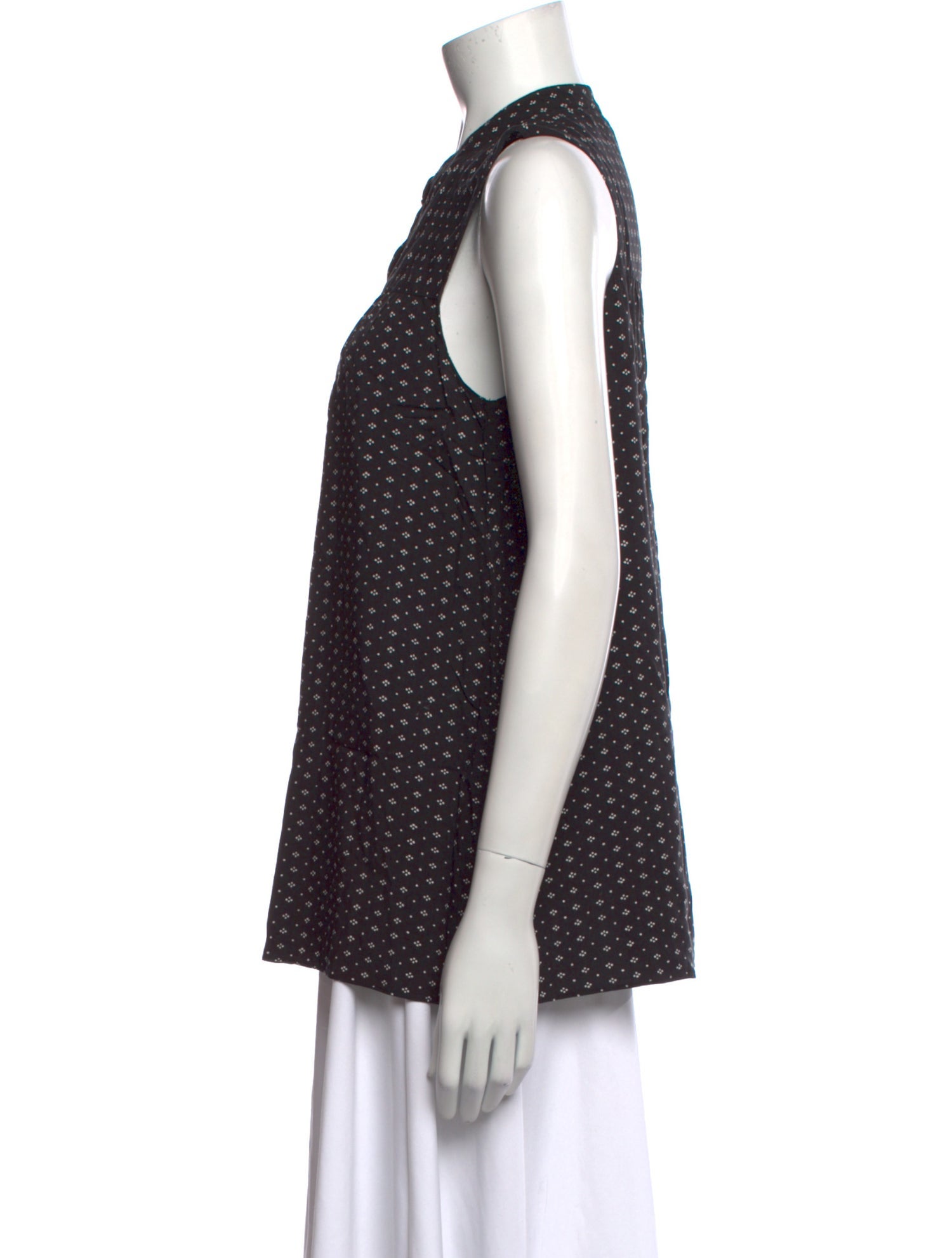 Hatch Printed Crew Neck Button-Up Top