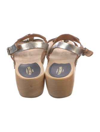 Swedish Hasbeens Leather Studded Accents T-Strap Sandals