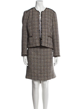 Hobbs London Tweed Pattern Distressed Accents Skirt Suit
