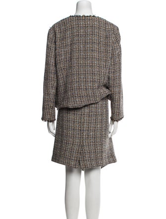 Hobbs London Tweed Pattern Distressed Accents Skirt Suit