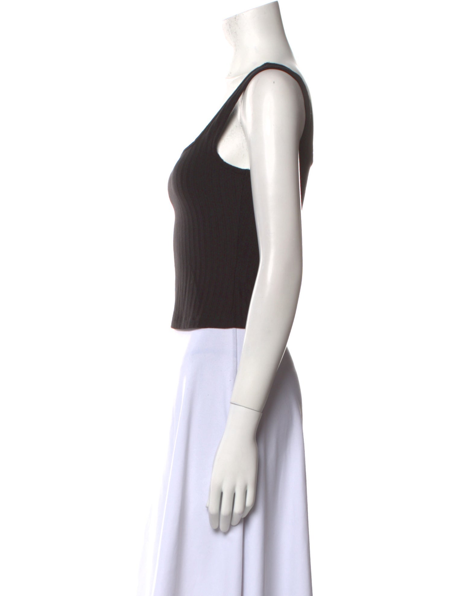 Helsa Square Neckline Sleeveless Crop Top
