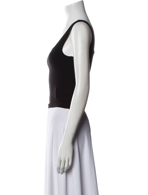 Helsa Square Neckline Sleeveless Crop Top