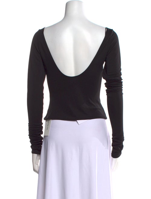 Helsa Bateau Neckline Long Sleeve Top