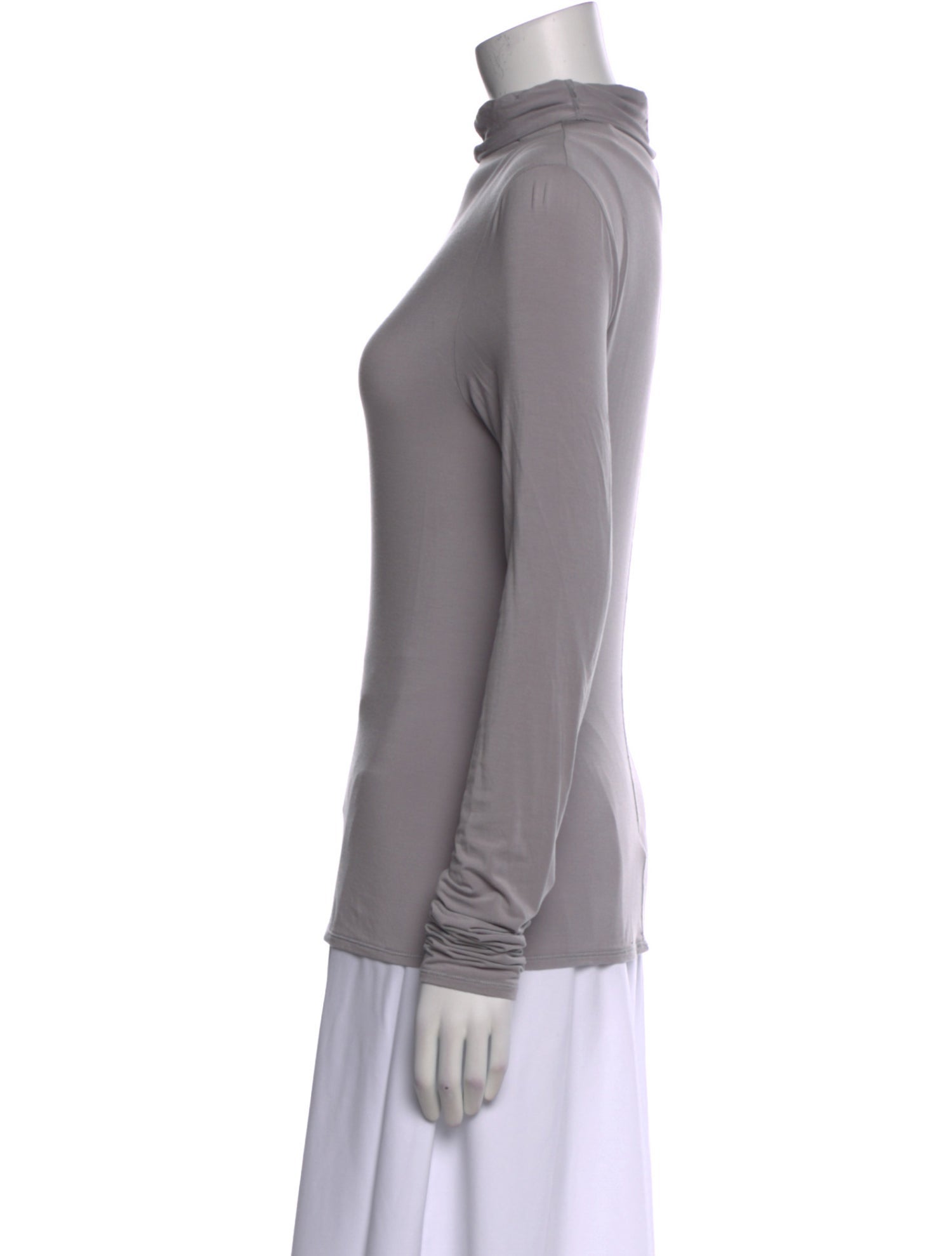 Helsa Turtleneck Long Sleeve Sweatshirt