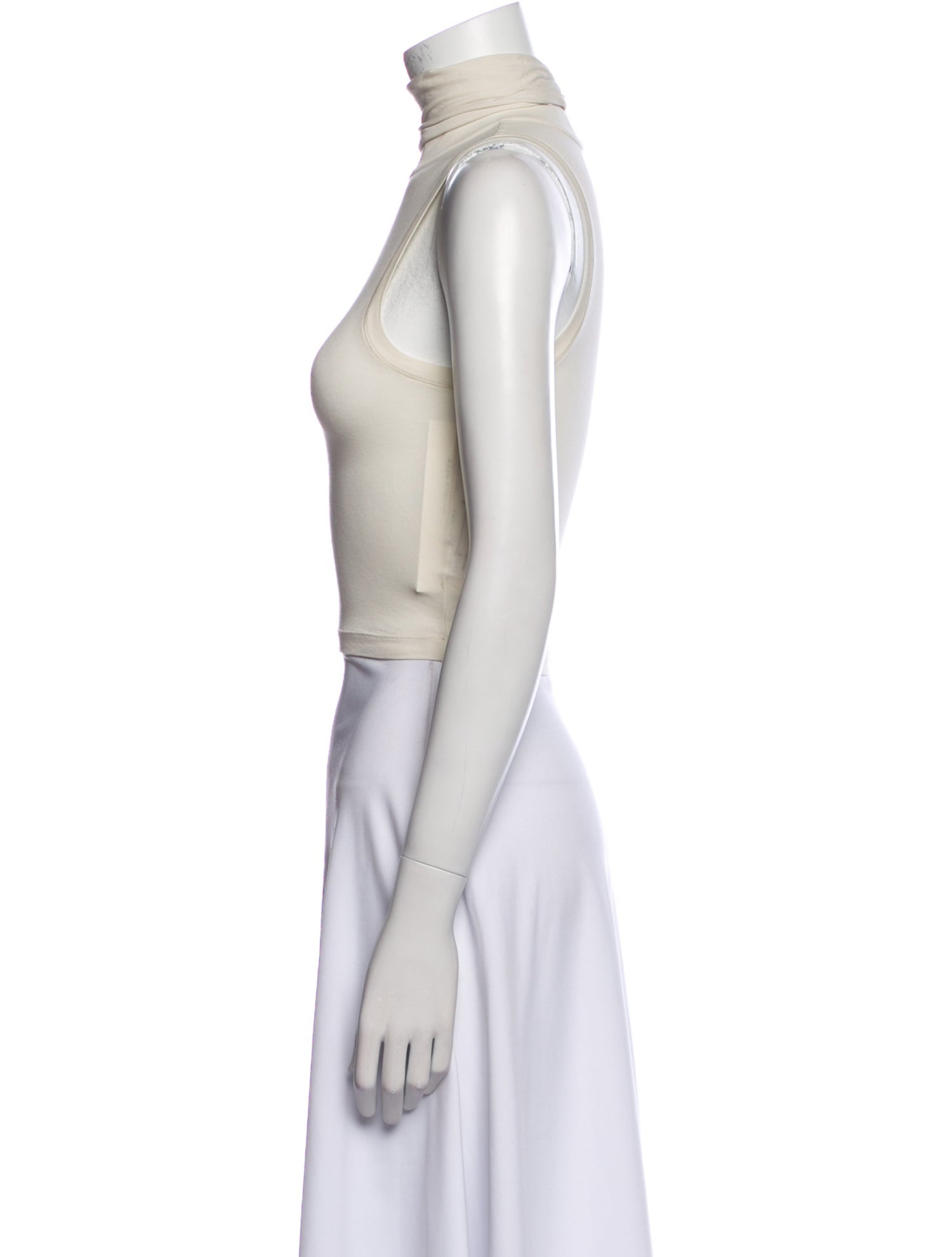 Helsa Turtleneck Sleeveless Crop Top