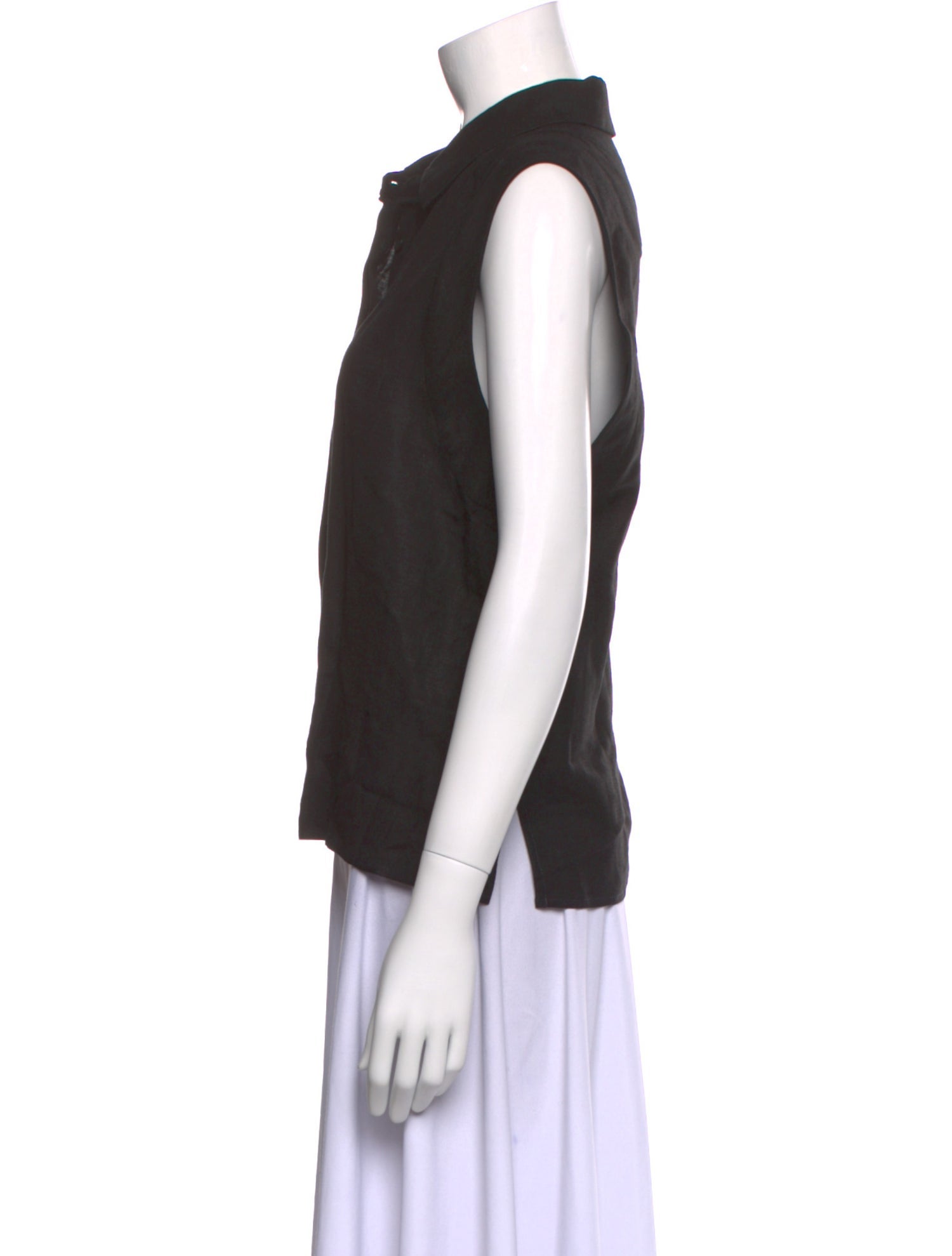 Heidi Merrick Sleeveless Button-Up Top