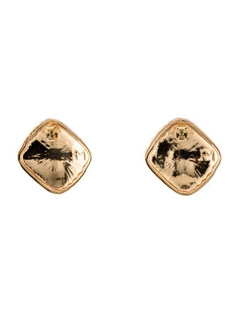 HEAVEN MAYHEM Tabi Stud Earrings