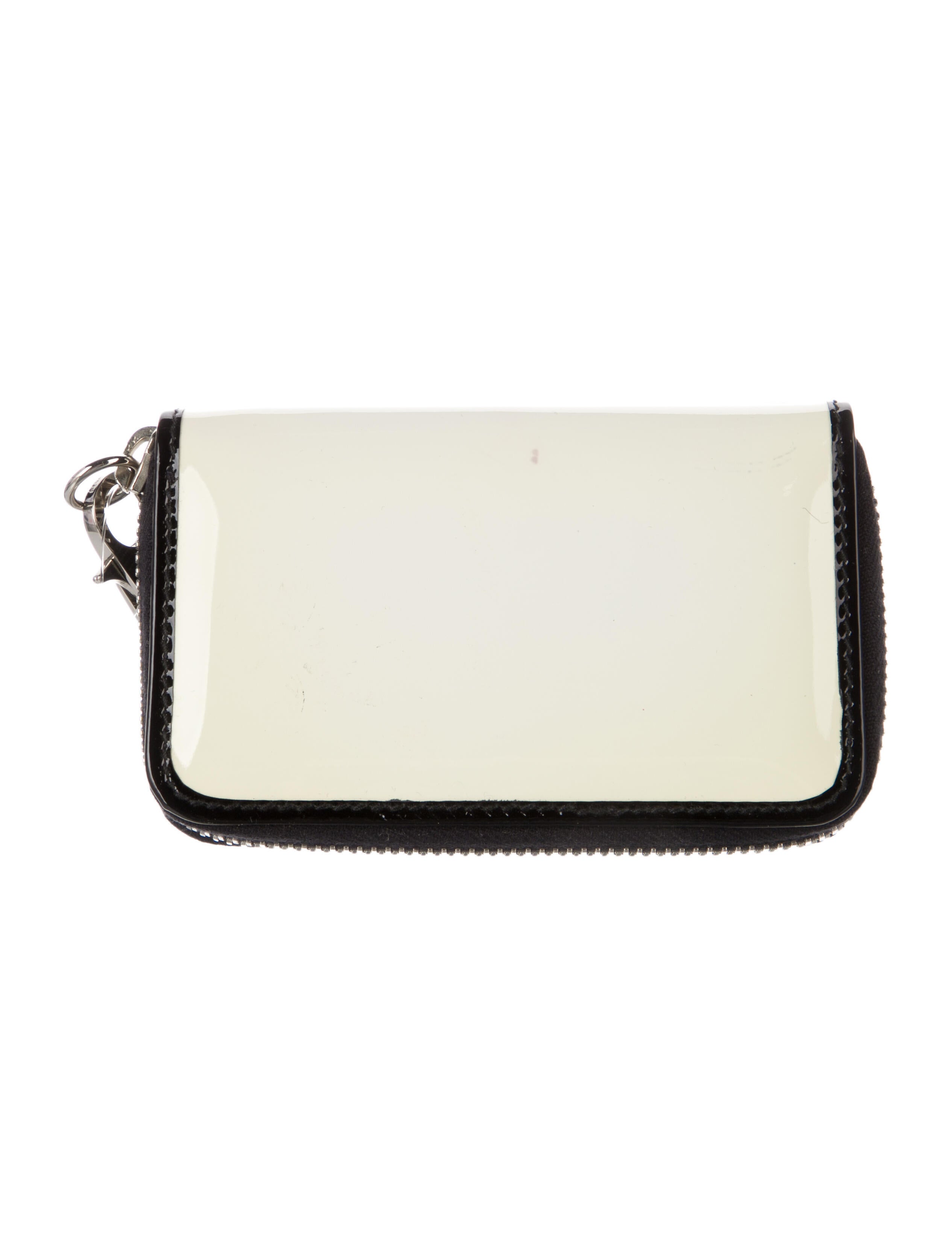 Henri Bendel Patent Leather Colorblock Pattern Wristlet