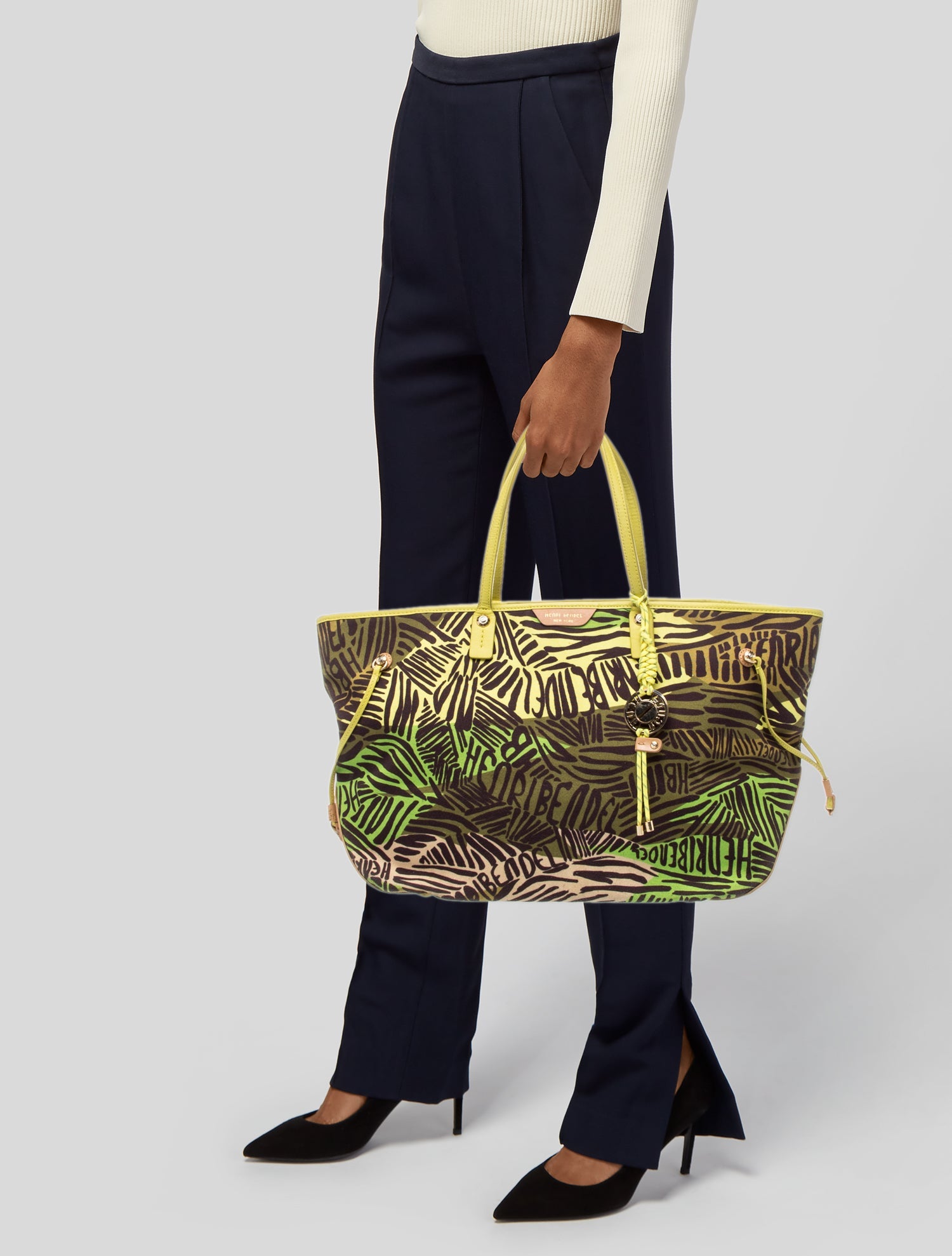 Henri Bendel Totes for Women | The RealReal