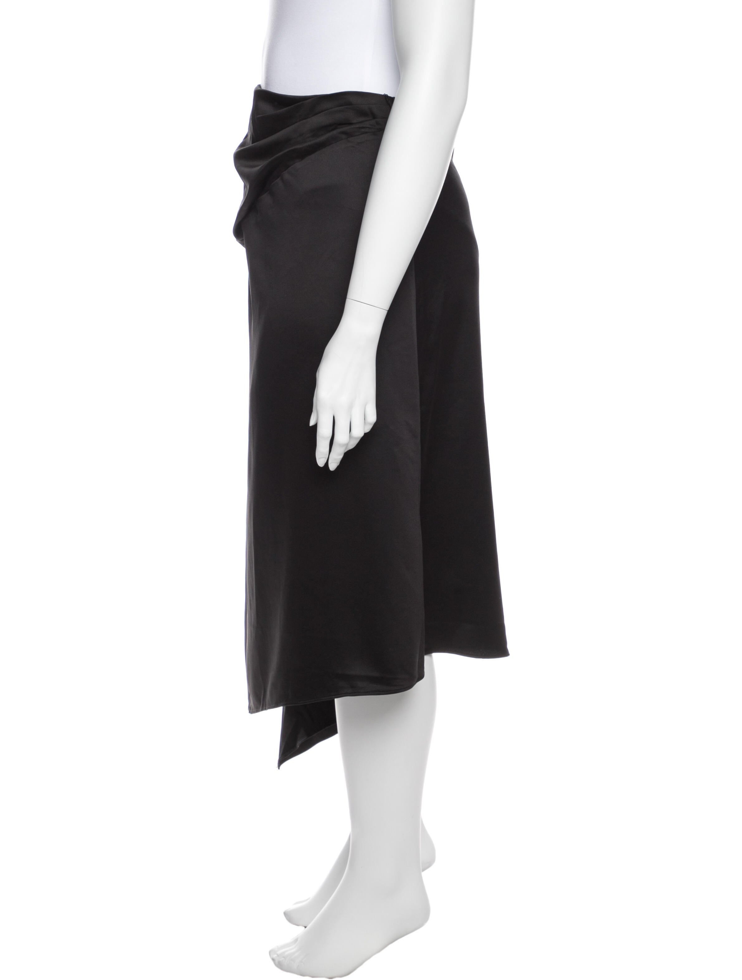 11 Honoré Pleated Accents Midi Length Skirt