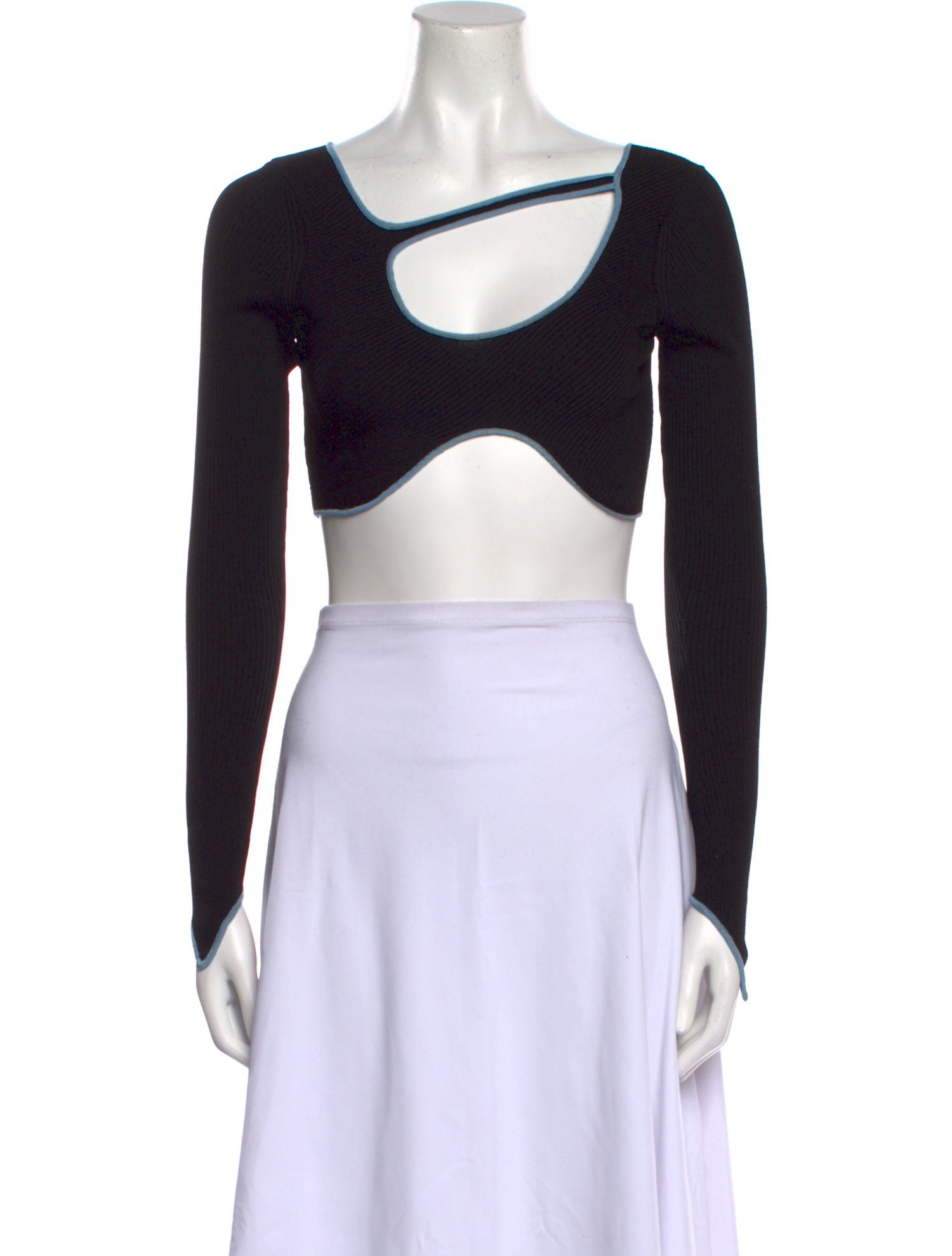 Hanwen Scoop Neck Long Sleeve Crop Top