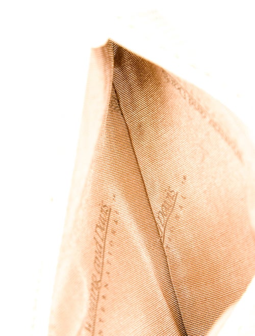 Whiting & Davis Metal Clutch