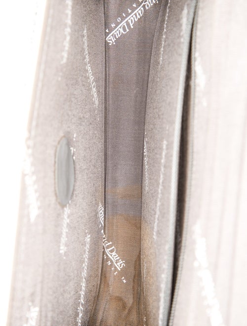 Whiting & Davis Metal Clutch