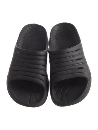 Hoka Rubber Slides