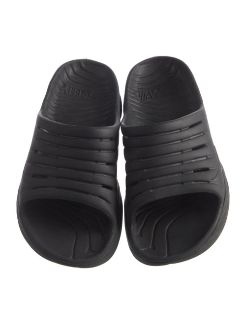 Hoka Rubber Slides
