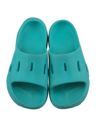 Hoka Rubber Slides