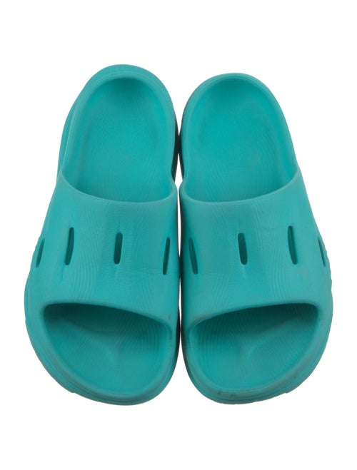 Hoka Rubber Slides
