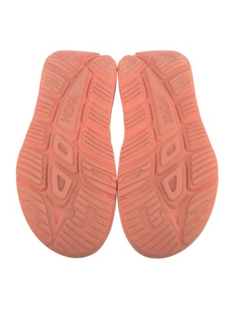 Hoka Rubber Slides