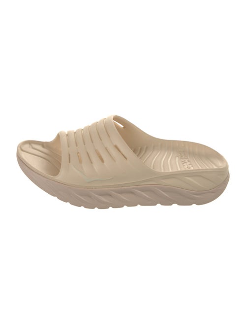 Hoka Rubber Slides