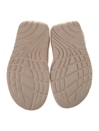 Hoka Rubber Slides