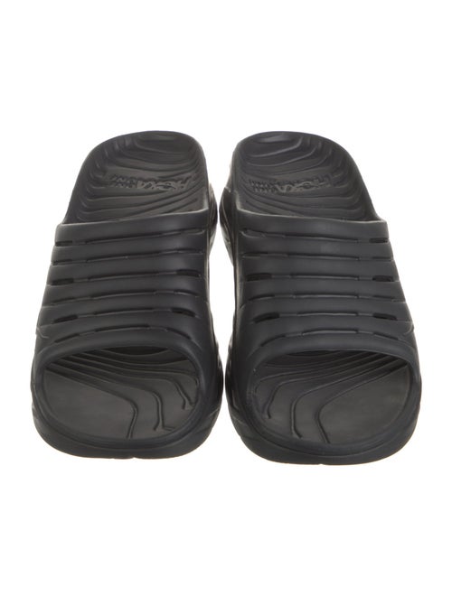 Hoka Rubber Slides