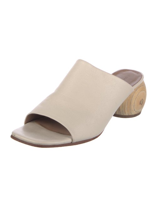 Huma Blanco Leather Slides