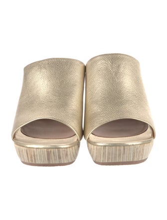 Huma Blanco Leather Animal Print Slides