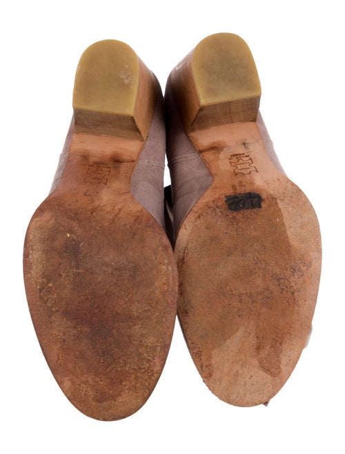 Huma Blanco Suede Boots