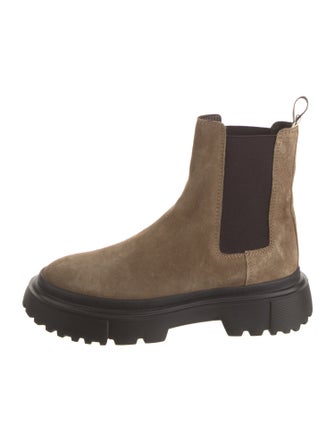 Hogan Suede Chelsea Boots