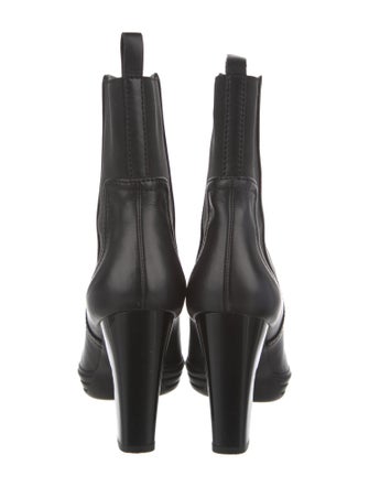 Hogan Leather Chelsea Boots