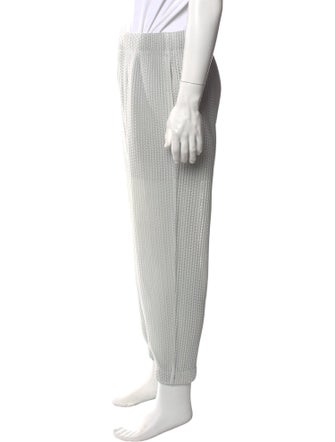HOMME PLISSÉ ISSEY MIYAKE Pants