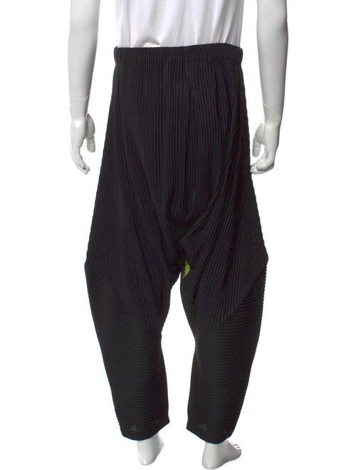 HOMME PLISSÉ ISSEY MIYAKE Graphic Print Joggers