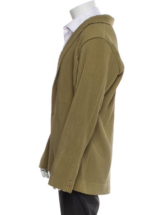HOMME PLISSÉ ISSEY MIYAKE Coat