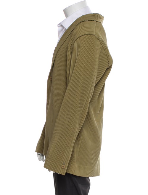HOMME PLISSÉ ISSEY MIYAKE Coat