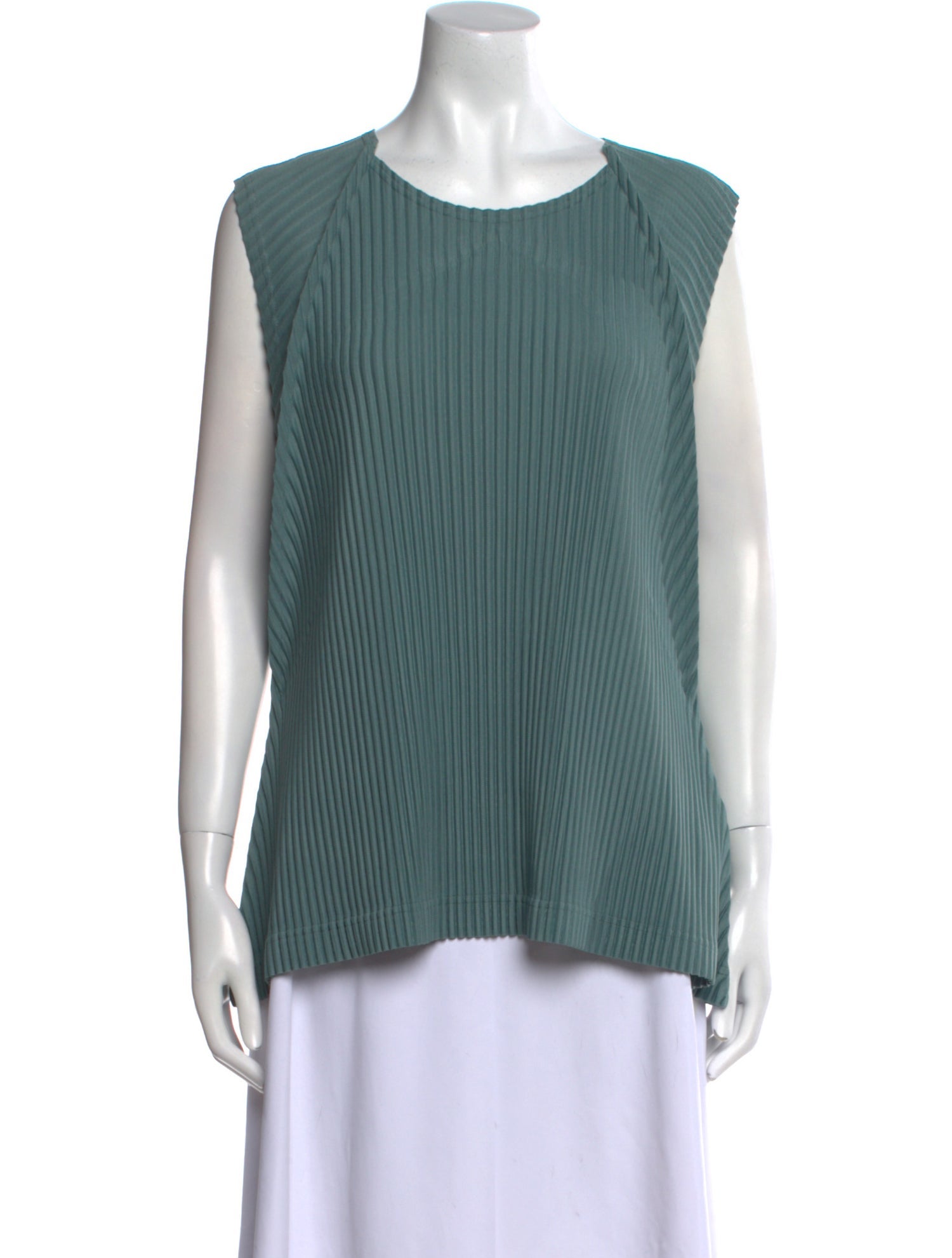 HOMME PLISSÉ ISSEY MIYAKE Crew Neck Sleeveless Blouse