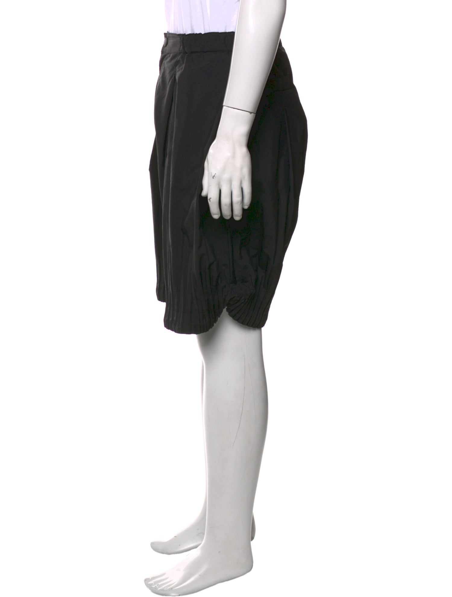 HOMME PLISSÉ ISSEY MIYAKE Cargo Shorts